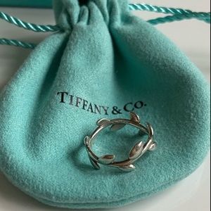 Tiffany & Co. olive leaf ring